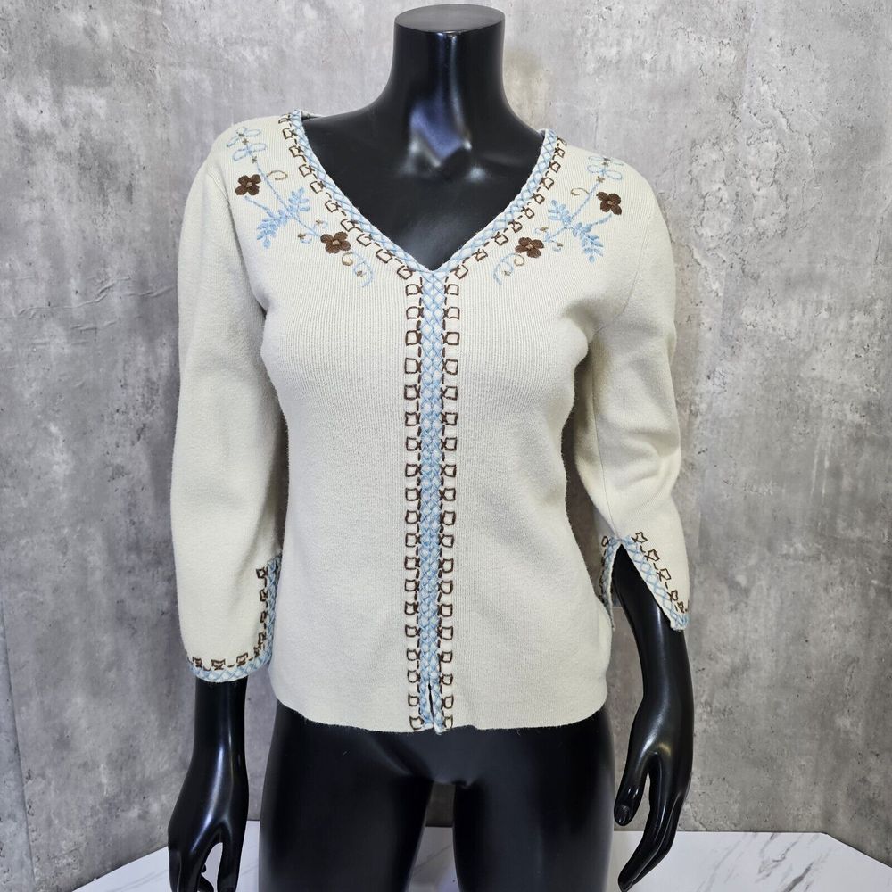 Vintage 90s Y2K Faded Glory Womens S Tan Knit Vneck 3/4 Sleeve Top Embroidery
